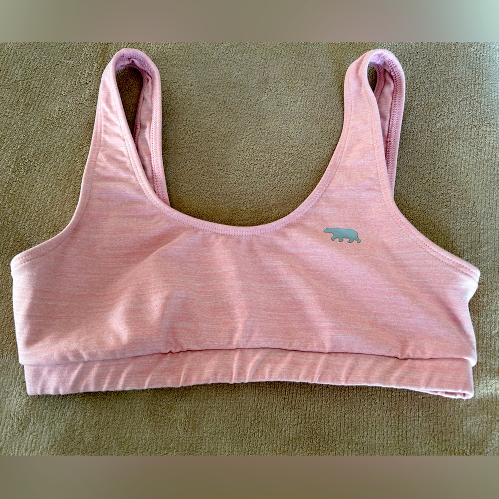 Running Bare Scoop It Up Sports Bra in Heathered Pink. Women’s size 6/8